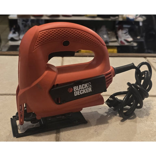 Black & Decker 4.5-Amp Variable Speed Jig Saw / JS515 /