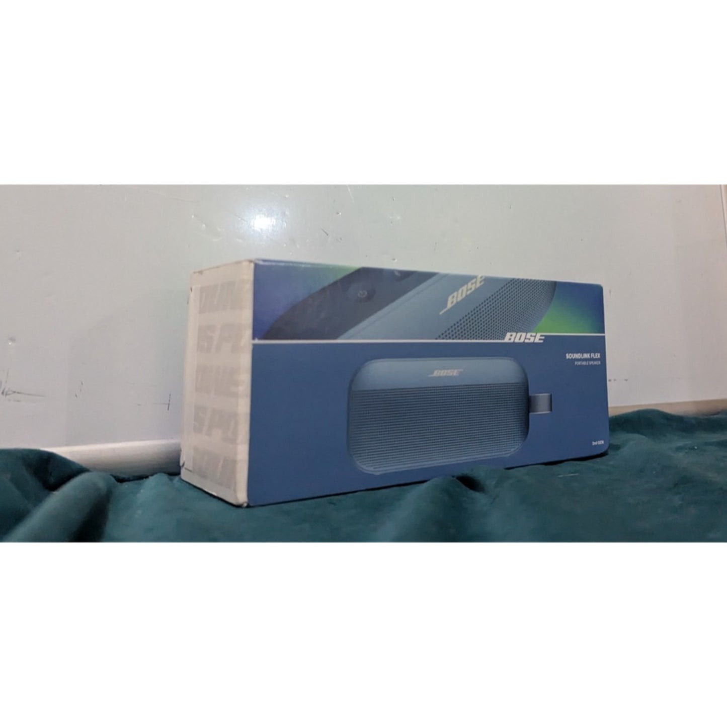 BOSE SOUNDLINK FLEX 2ND GEN PORTABLE SPEAKER
