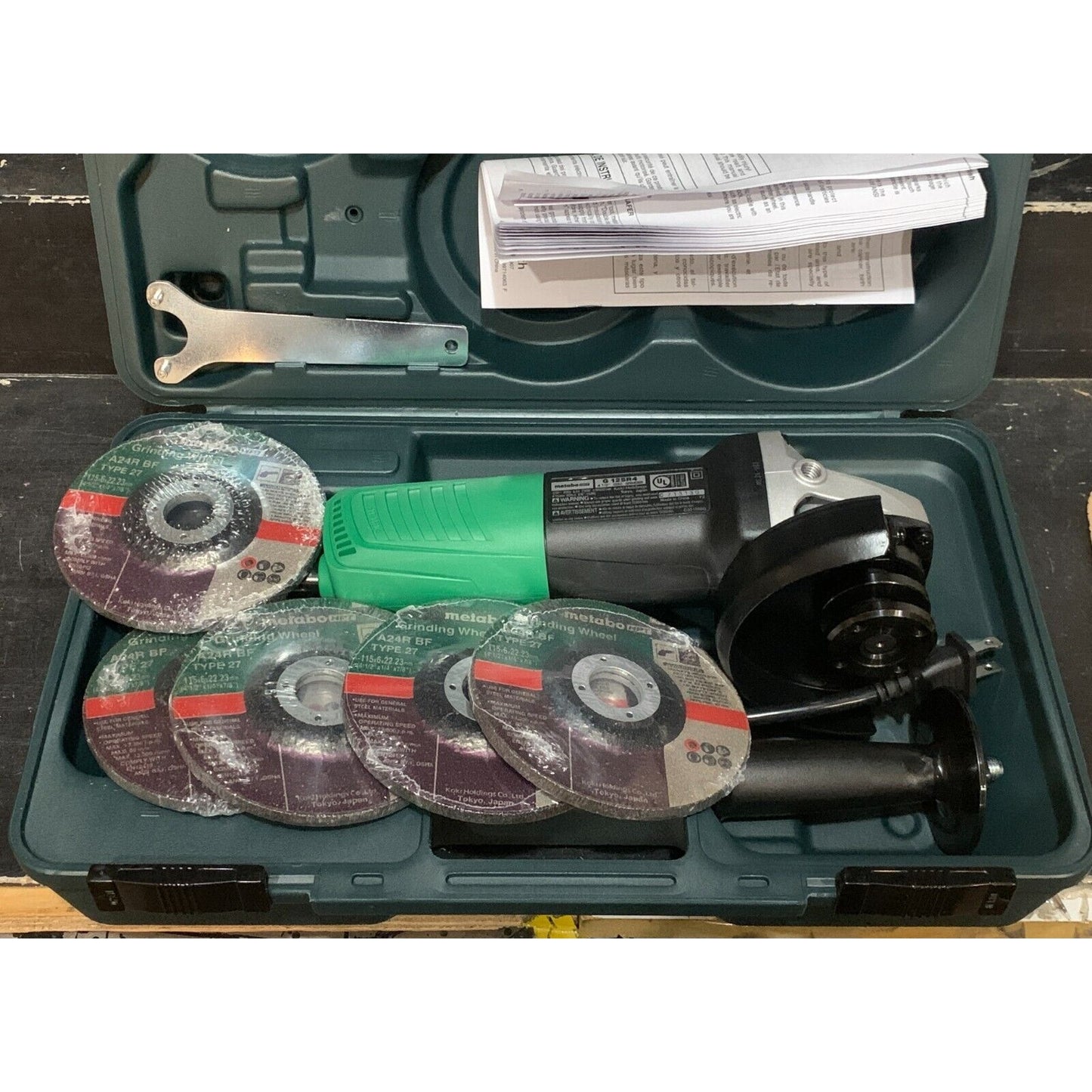 Metabo Hpt 4-1/2 In. 6.2 Amp Disc Grinder