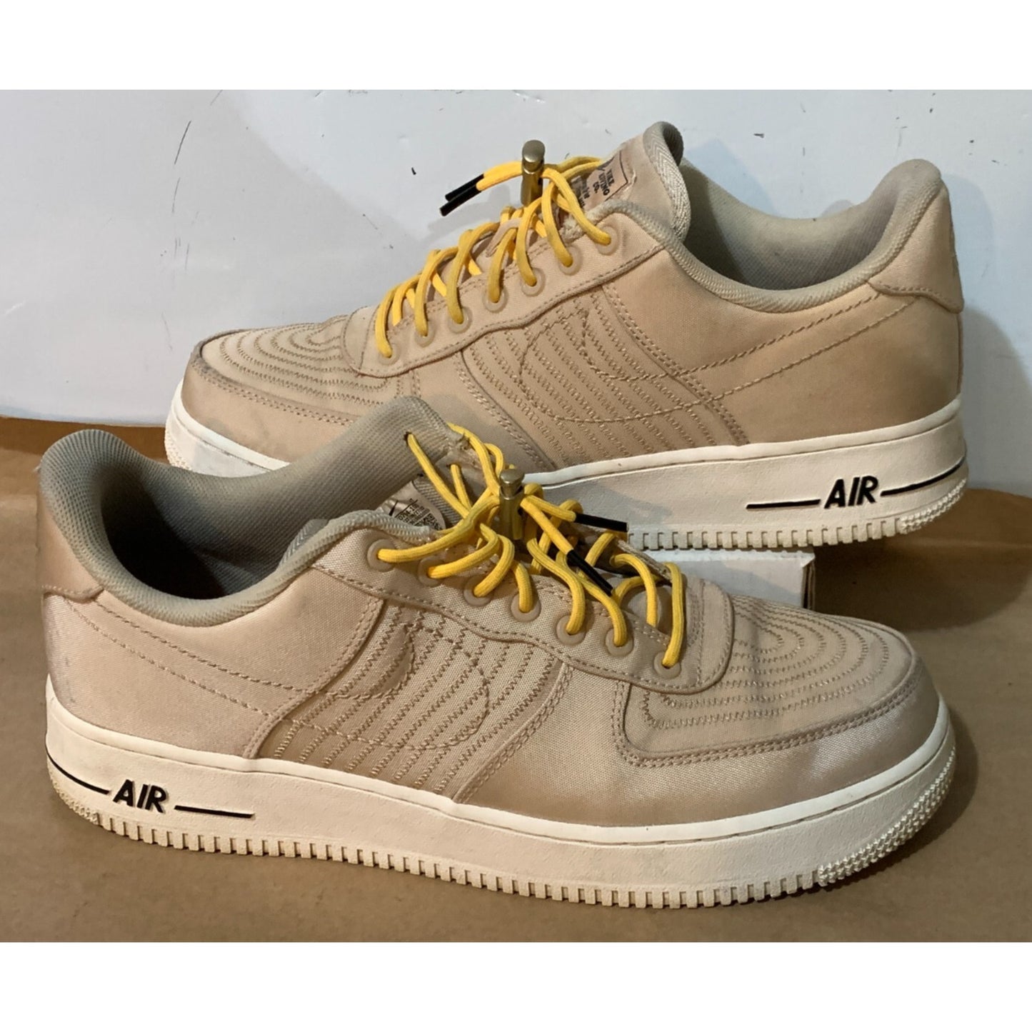 Nike Air Force 1 '07 LV8 Men's Size 10 Moving Company Beige Shoes DV0794-100