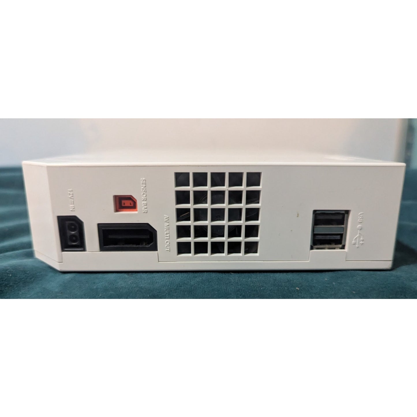 Nintendo Wii Gaming Console RVL-001 (USA) W/ One Wii Remote Controller