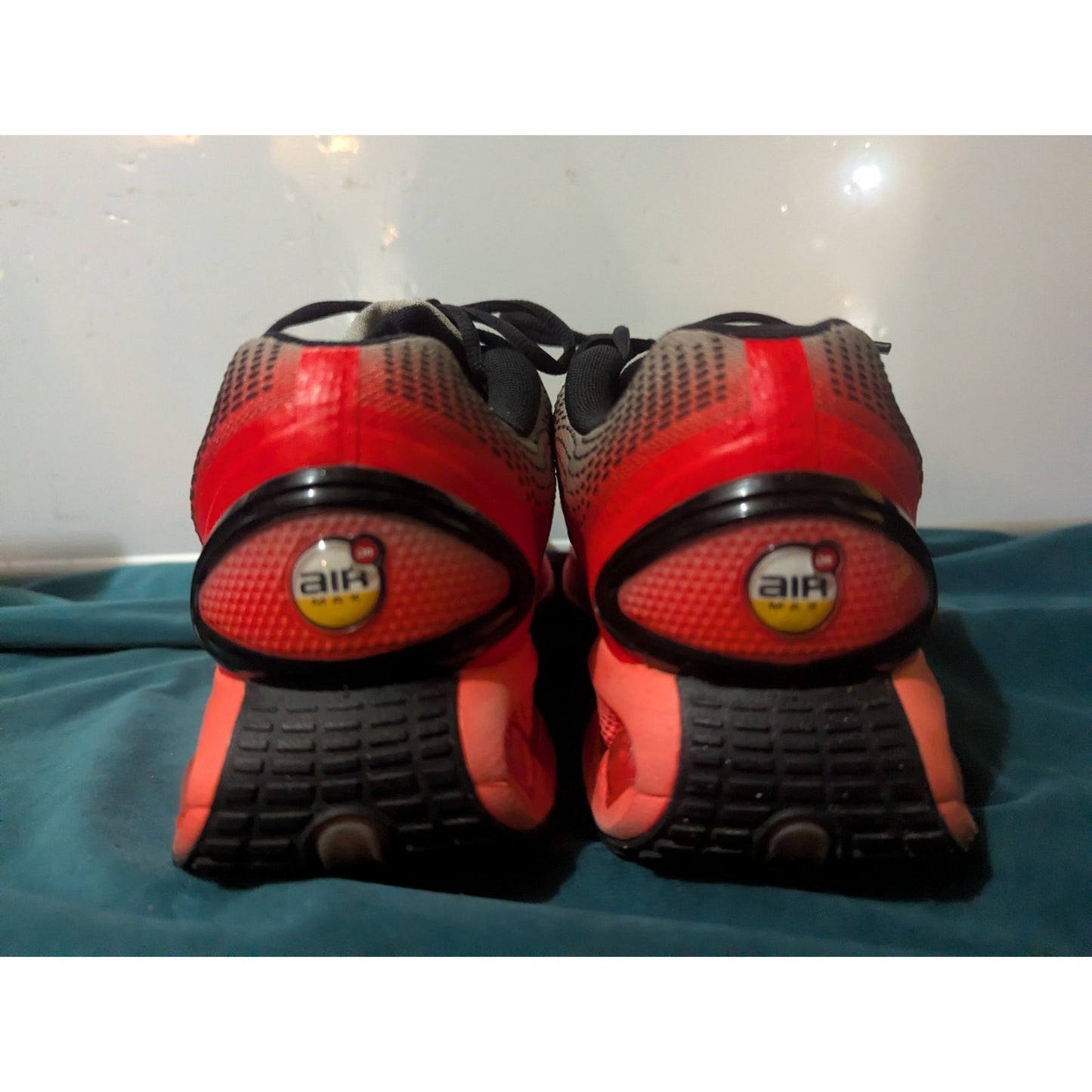 Nike Air Max DN SE Collage Grey Bright Crimson HF5531-002