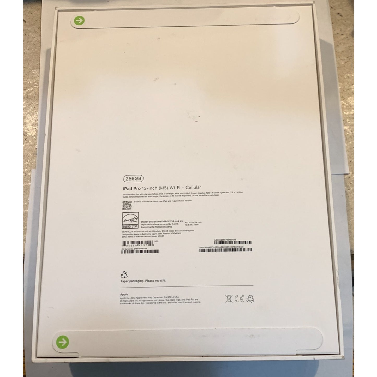 Apple iPad Pro 13-inch (M5) A3361 256 GB, Wi-Fi + 5G, 13 in - Space Black