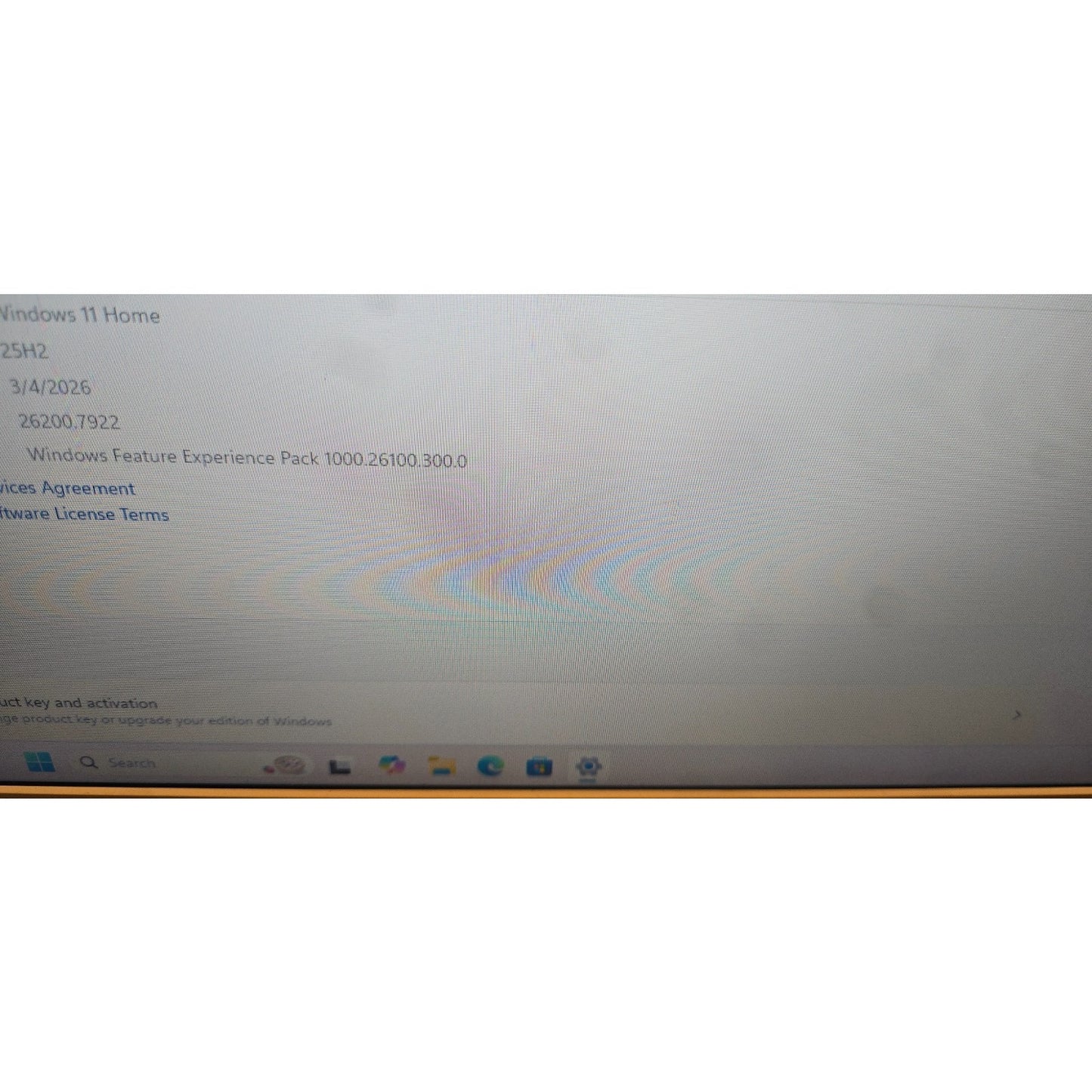 HP 24-DD0010 All-in-One / 24" / Athlon 3050U 2.3GHz /256SSD / 8GB RAM / W11H