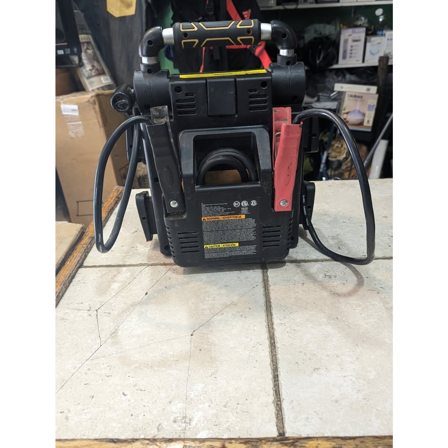 EverStart Maxx Power Station/ J5CPDE/ 1400A