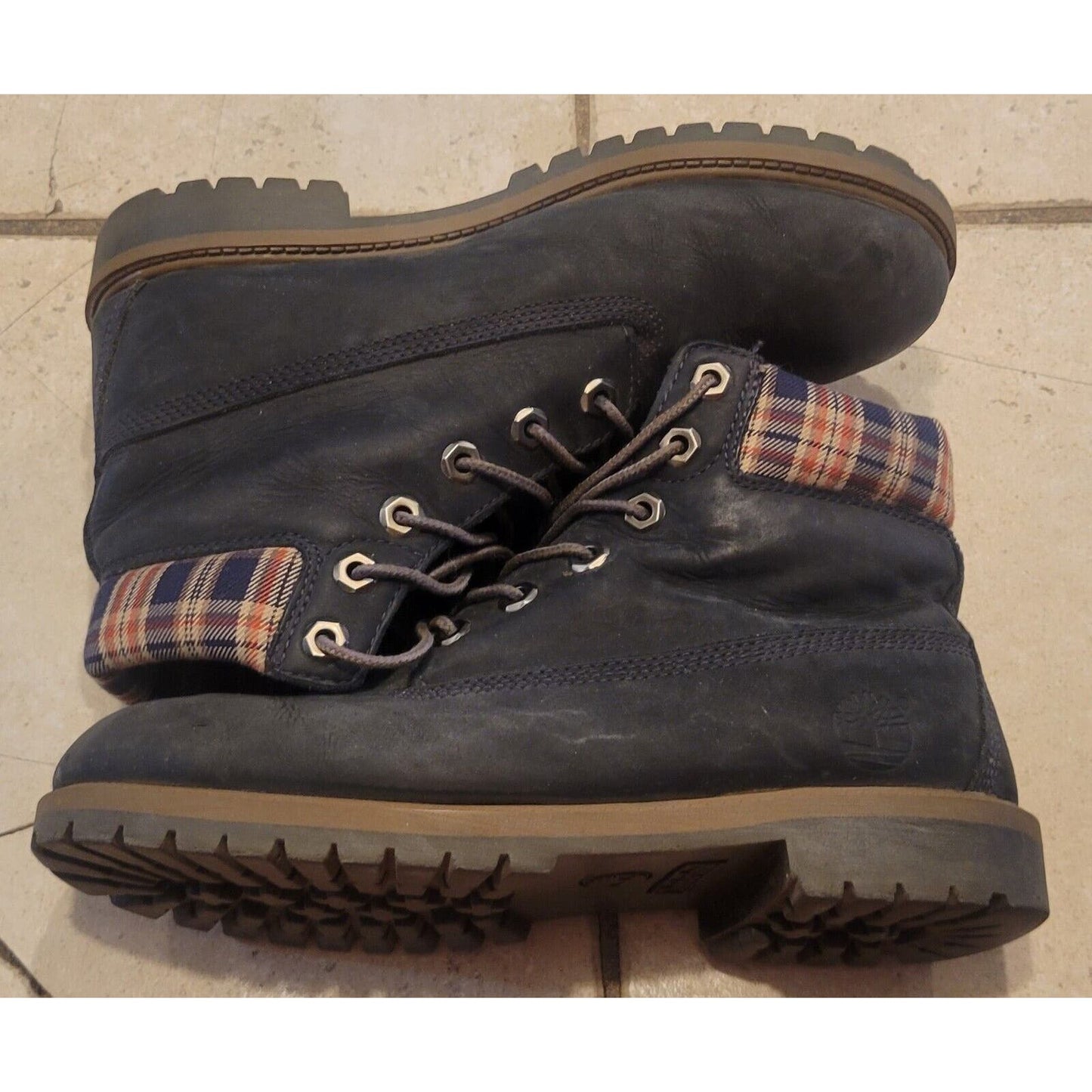 Timberland Men's Premium 6-In Waterproof Boot-Black Plaid Leather Nubuck 6M