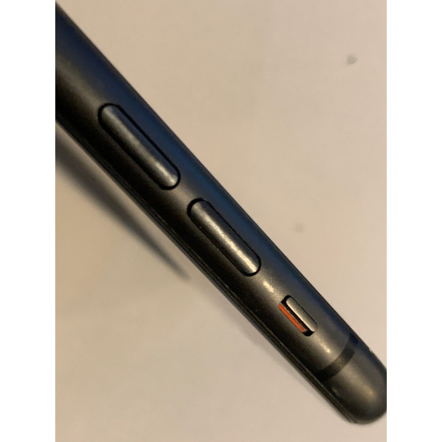 Apple iPhone 11 A2111 - 64 GB - Black (Cricket Wireless)