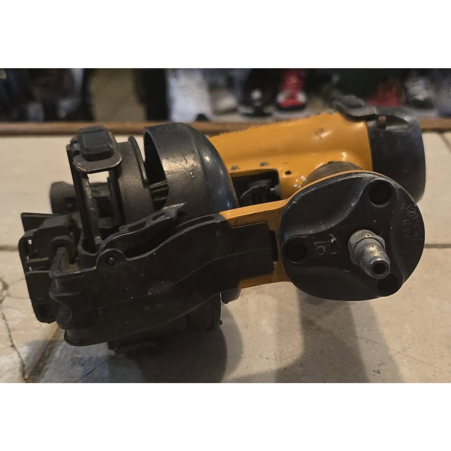 Bostitch RN46-1 Coil Roofing Nailer