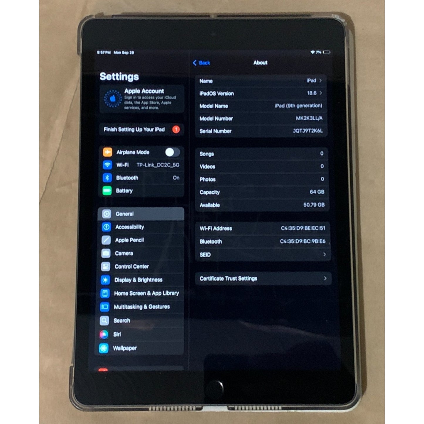 WiFi Only Apple iPad 9th Gen 64GB Space gray MK2K3LL/A