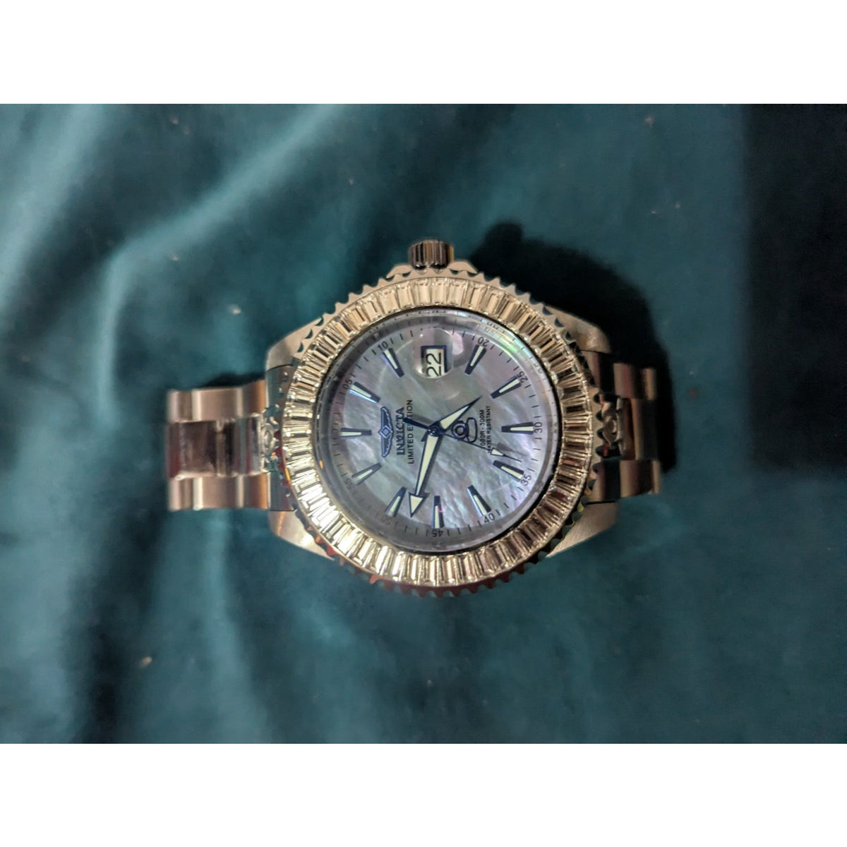 Invicta Pro Diver 47mm 300M Mother of Pearl Dial Automatic Watch 44314