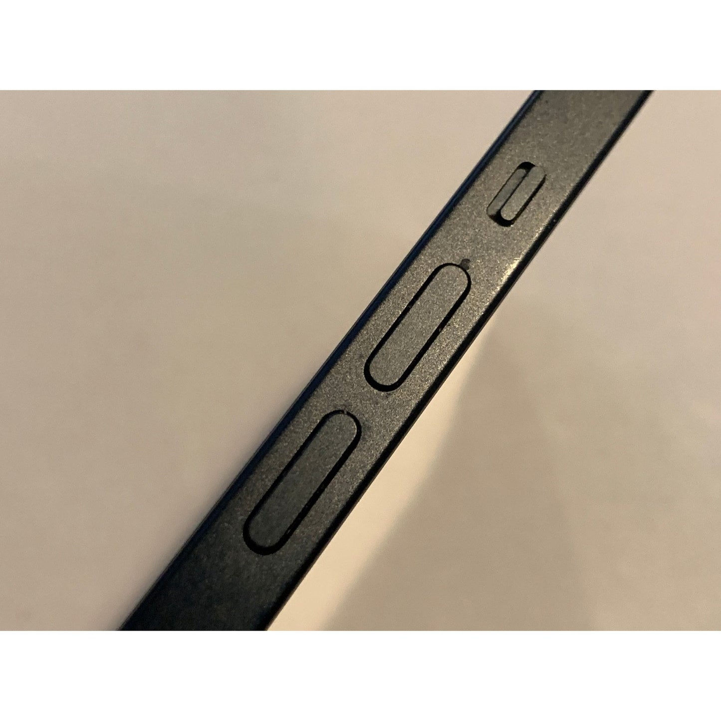 Apple iPhone 13 128GB Verizon 6.1" - (Midnight) A2482