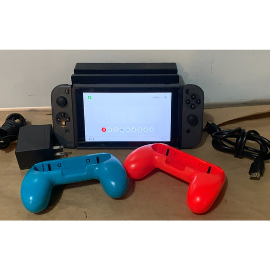 Nintendo Switch (HAC-001-01) With Grey Joycon & Dock