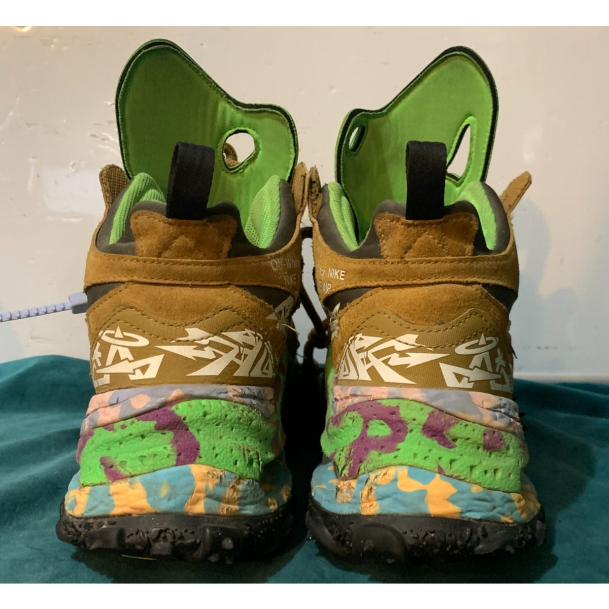 Off-White × Nike Air Terra Forma Wheat and Green Strike DQ1615-700 Men's US 10.5