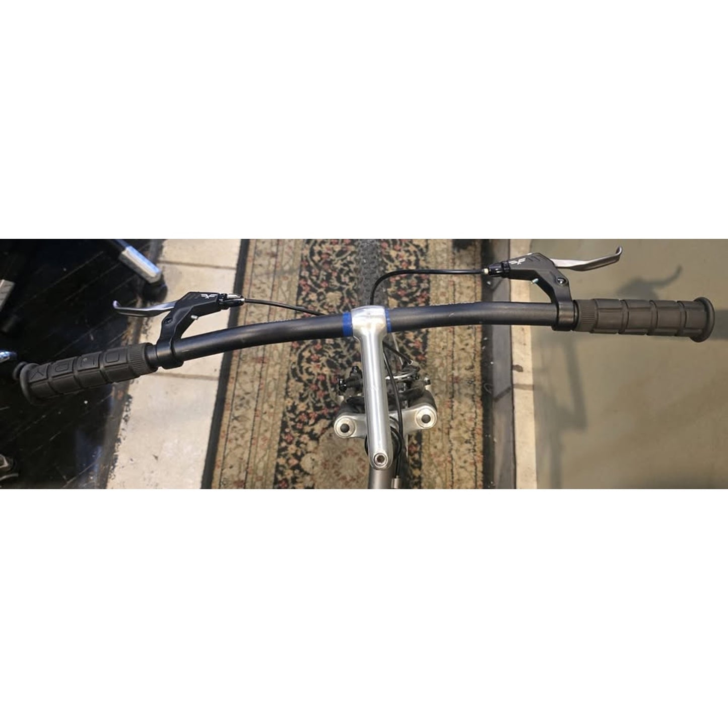 Montana Comp Mountain Bike / 20" Frame / 26" Wheels / Single Speed /