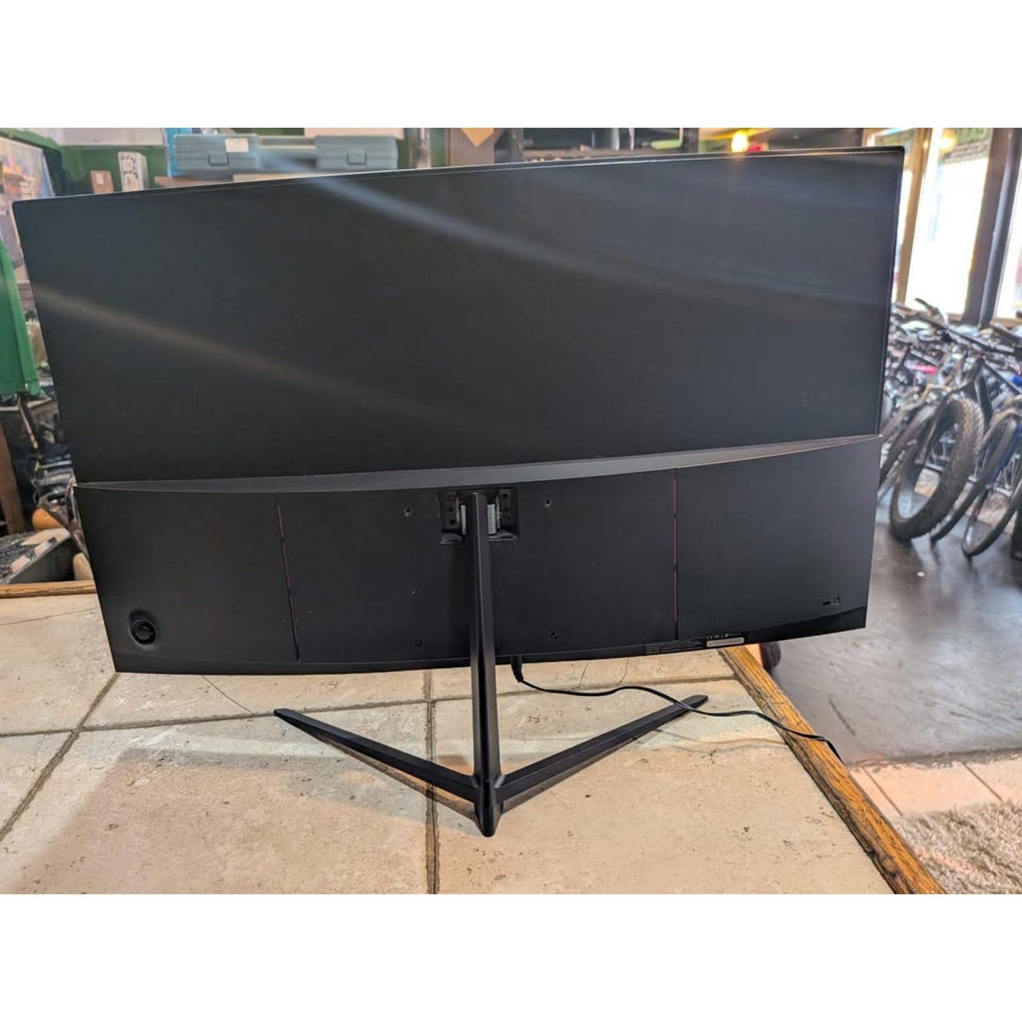 Gawfolk 27" 144Hz/180Hz Curved Gaming Monitor / GF270C