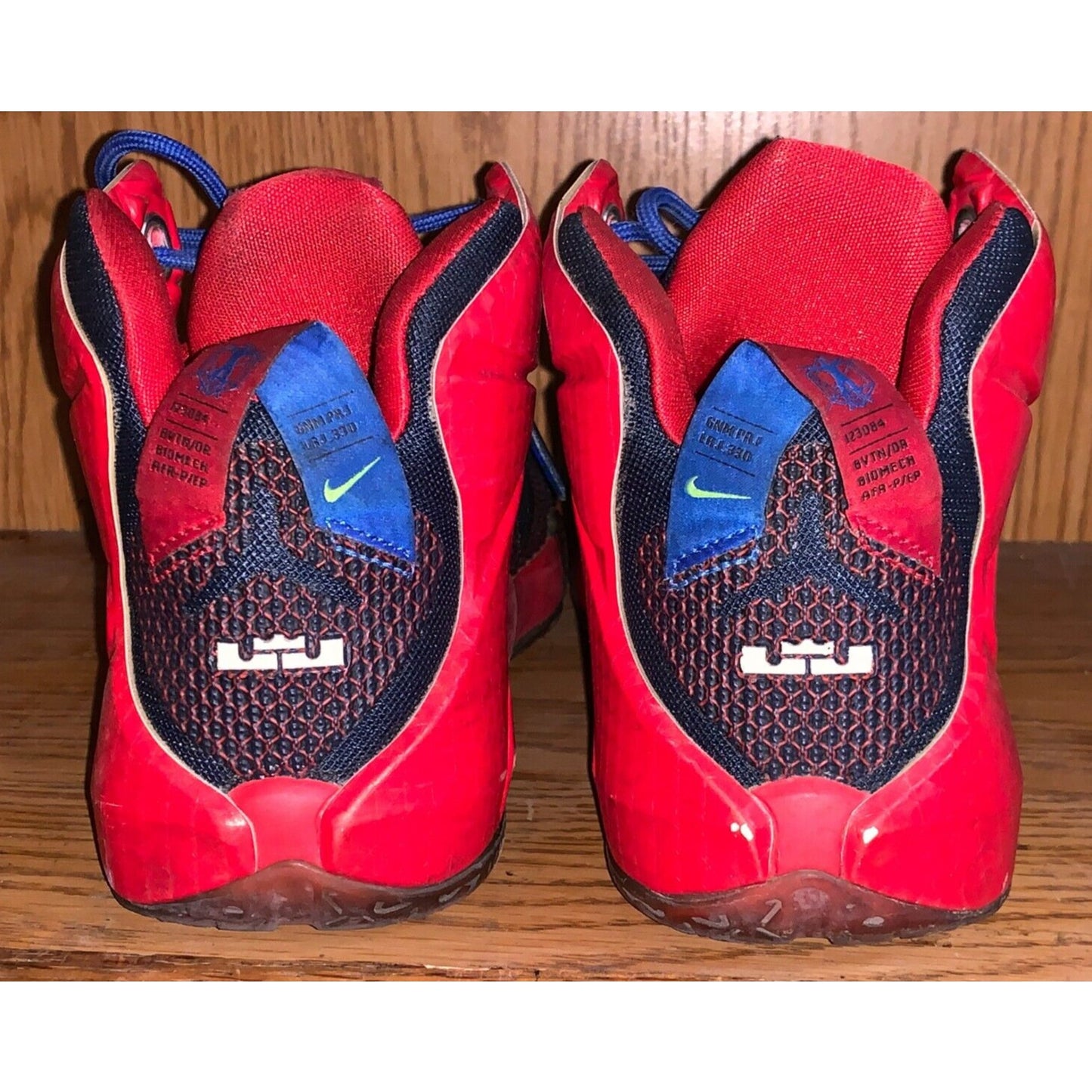 Nike Lebron 12 Superman 685181-601 Red/Blue/Black Size 6.5 Youth