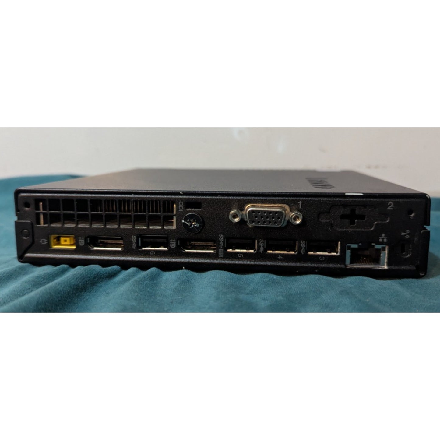 Lenovo ThinkCentre M910q Tiny i5-6500T 8GB 256SSD