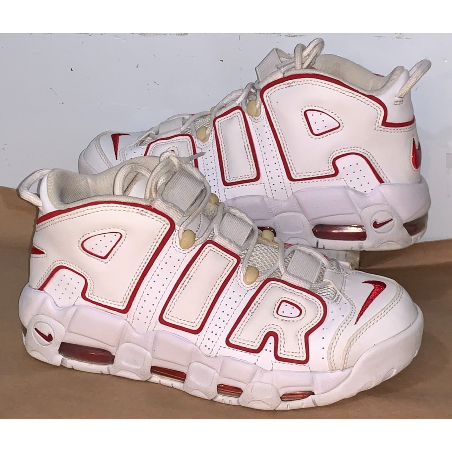 Nike Air More Uptempo '96 White Varsity Red Sneakers 921948-102 Size 8