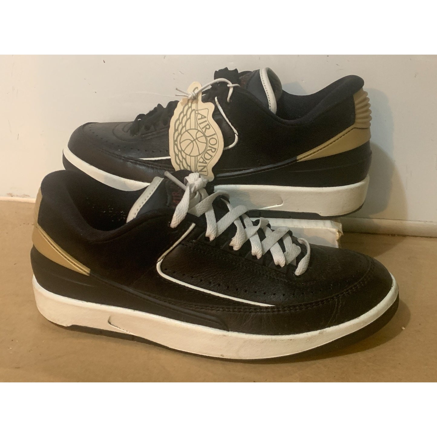 Nike Air Jordan 2 Retro Low Black And Gold Basketball Shoes - Women’s Size 9