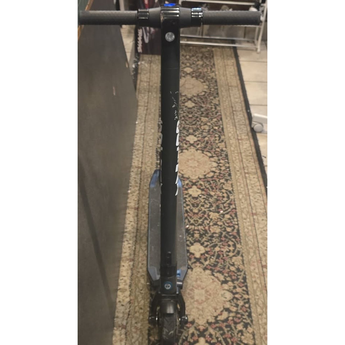 Gotrax G2 Plus Electric Kick Scooter / 200W / 12 MPH / 7-Mile /