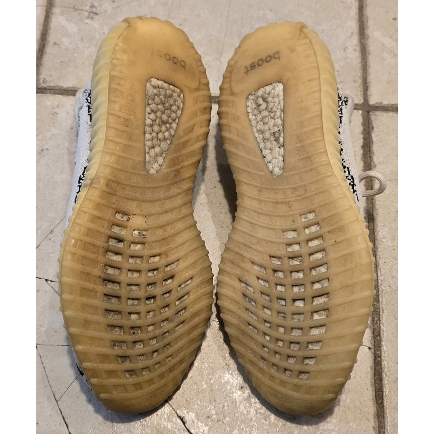 Adidas Yeezy Boost 350 V2 Zebra Gray Shoes / APE 779001 / 9M /