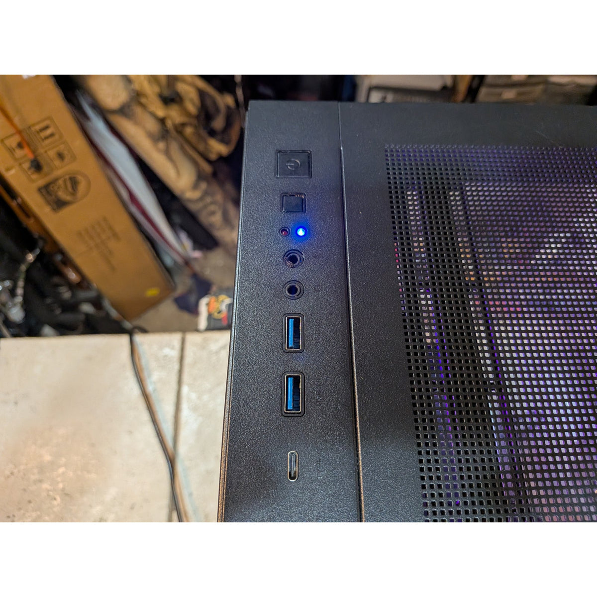 CyberPowePC C Series / ET8404-11422 / Ryzen 5 8400F / RTX 5060 8GB / 1TB SSD /16Ram