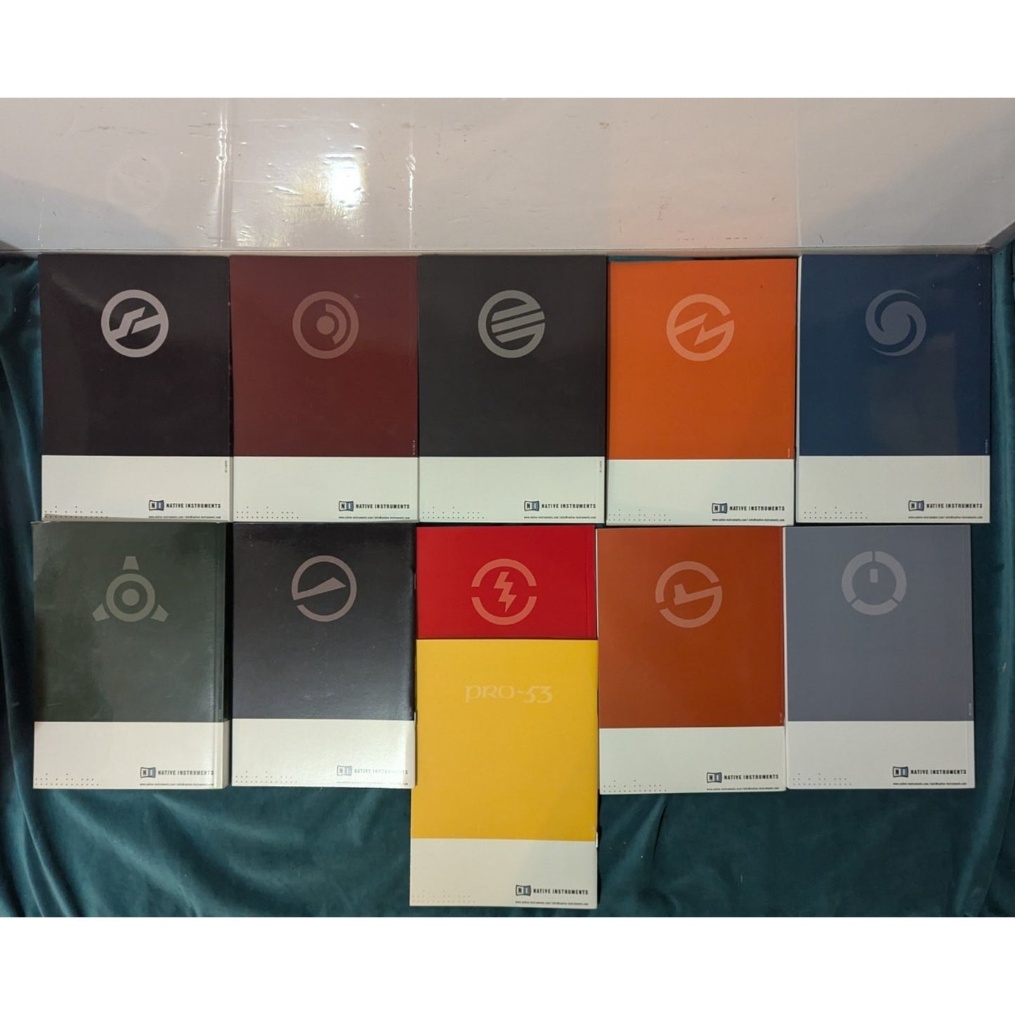 Komplete 5 DVD-rom Set I & IINative Instuments Collection 6 Disc Set