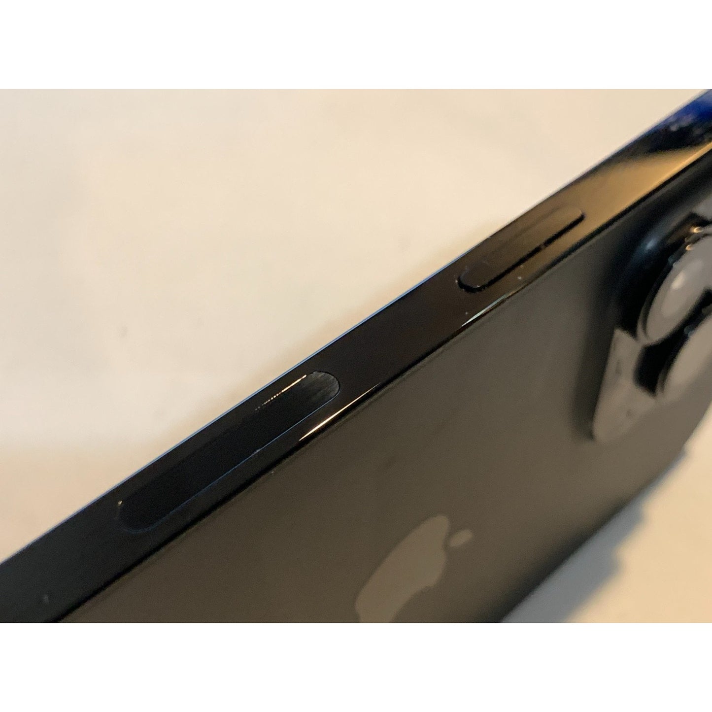 Apple iPhone 14 Pro 128 GB Black * FOR PARTS * Not Working *