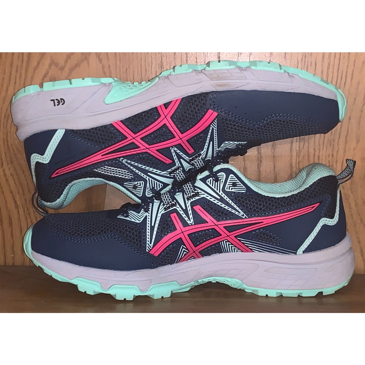 Asics Gel-Venture 8 Trail Running Shoes Sneakers Women's Size 6 Blue Pink