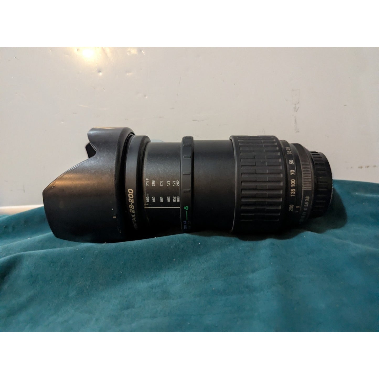 Pentax-FA SMC 28-200mm 1:3.8-5.6 Camera Lens