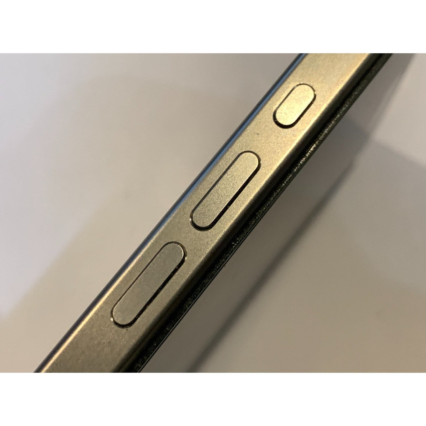 T-Mobile Apple iPhone 15 Pro 128GB Natural Titanium MTQP3LL/A