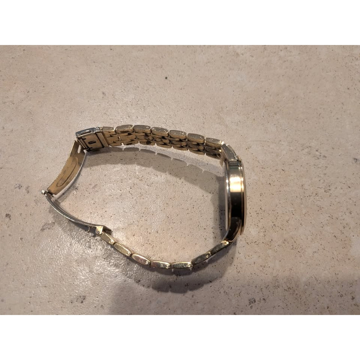 Nine West Champagne Dial Gold-Tone Bracelet Watch NW-1578g