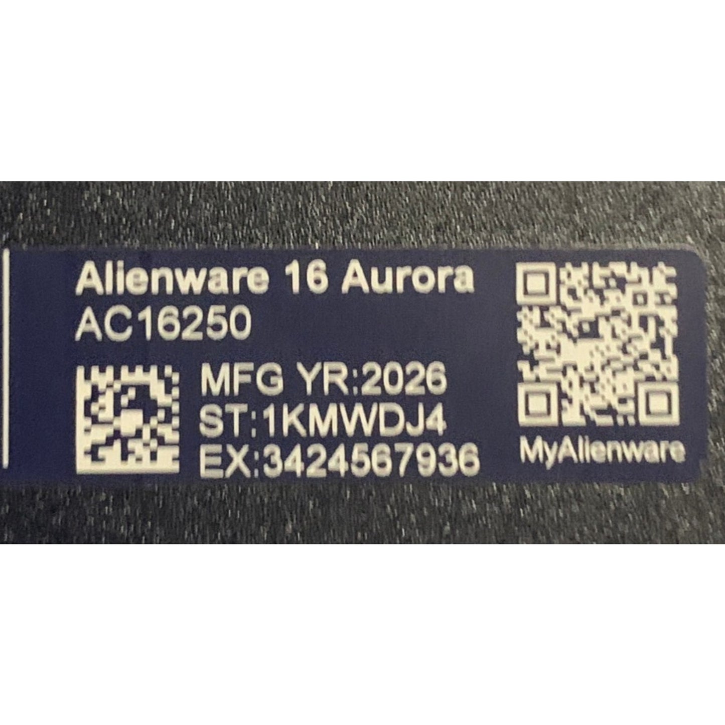 Alienware 16 Aurora AC16250 16" Core 7 240H 16GB RAM 1TB SSD RTX 5050