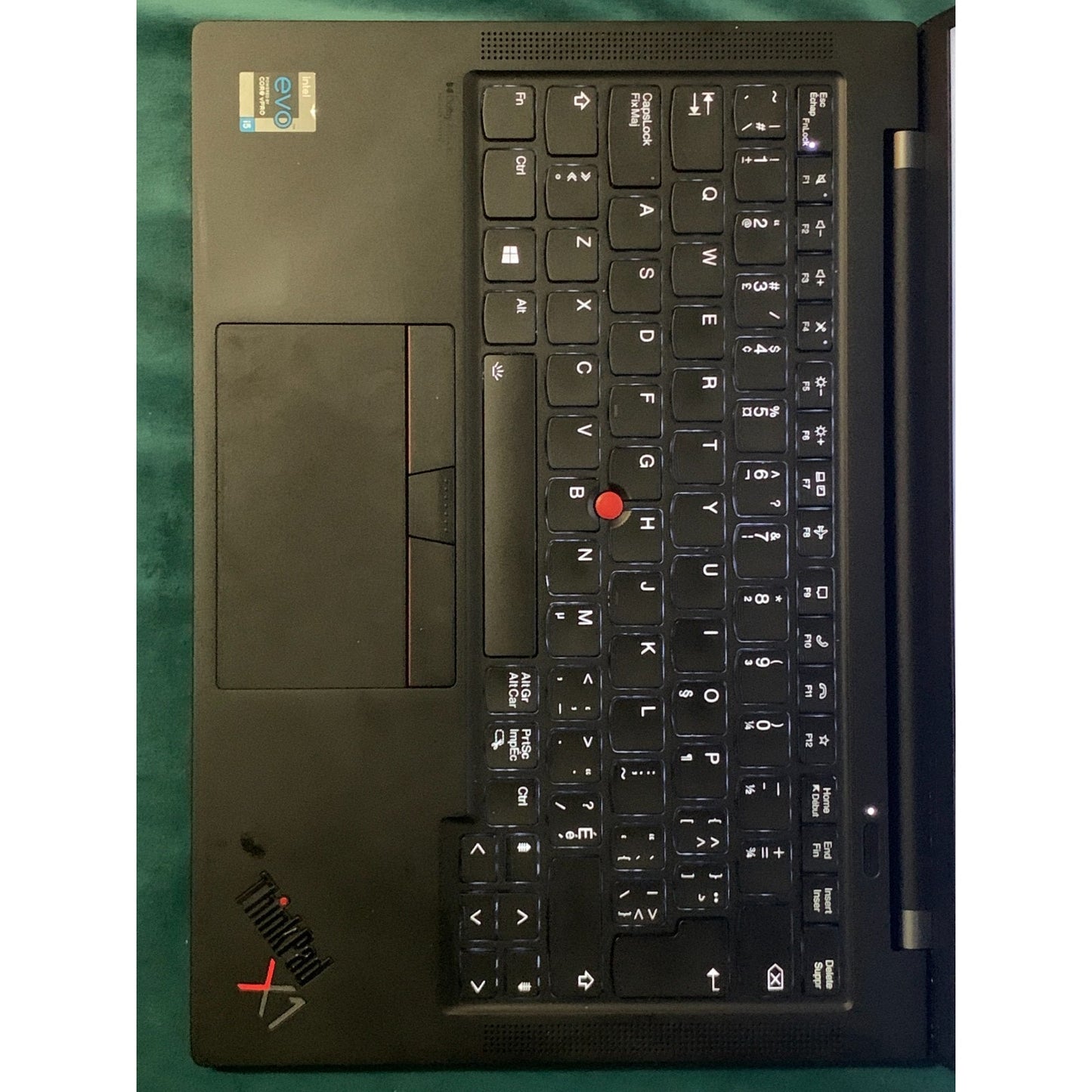 Lenovo ThinkPad X1 Carbon Gen 9, i5-1145G7, 16GB, 1TB SSD, Win 11
