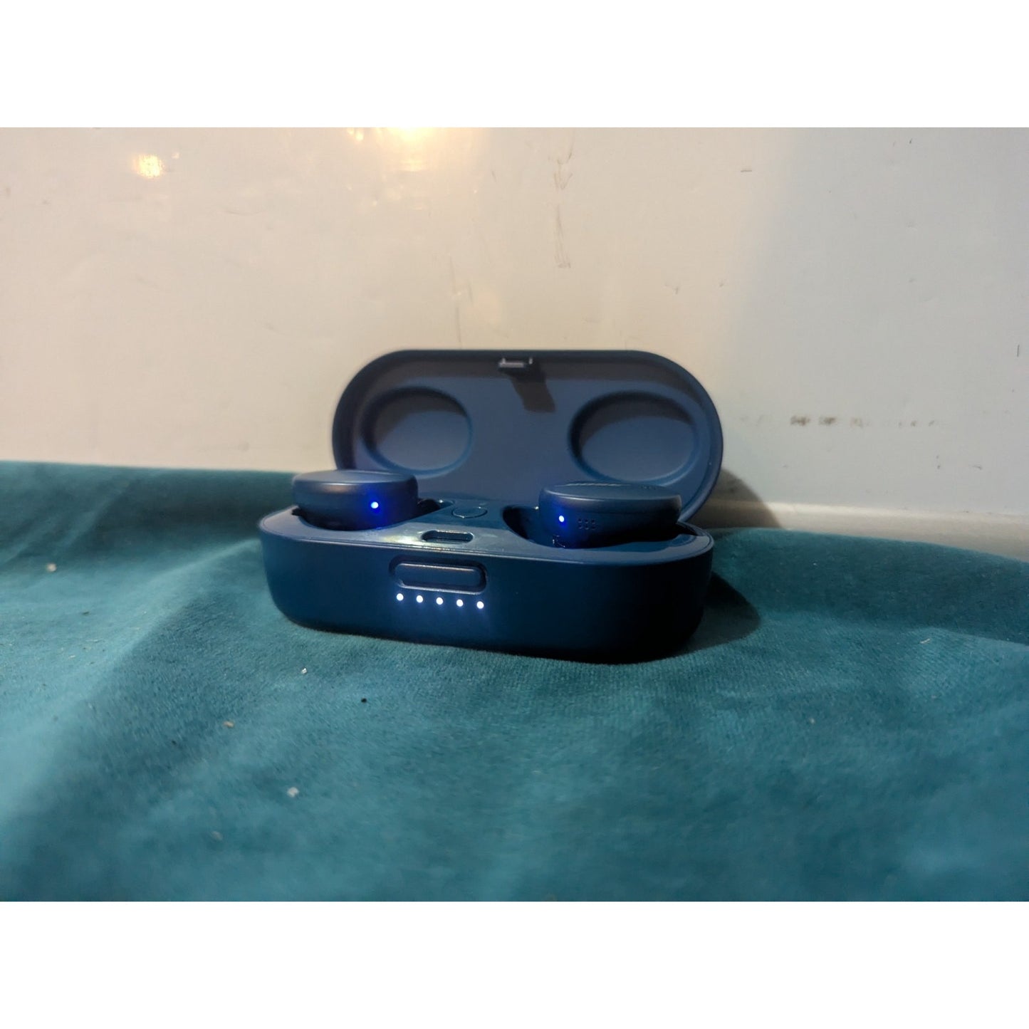 Bose Sport Earbuds Wireless Earphones 427929 Blue