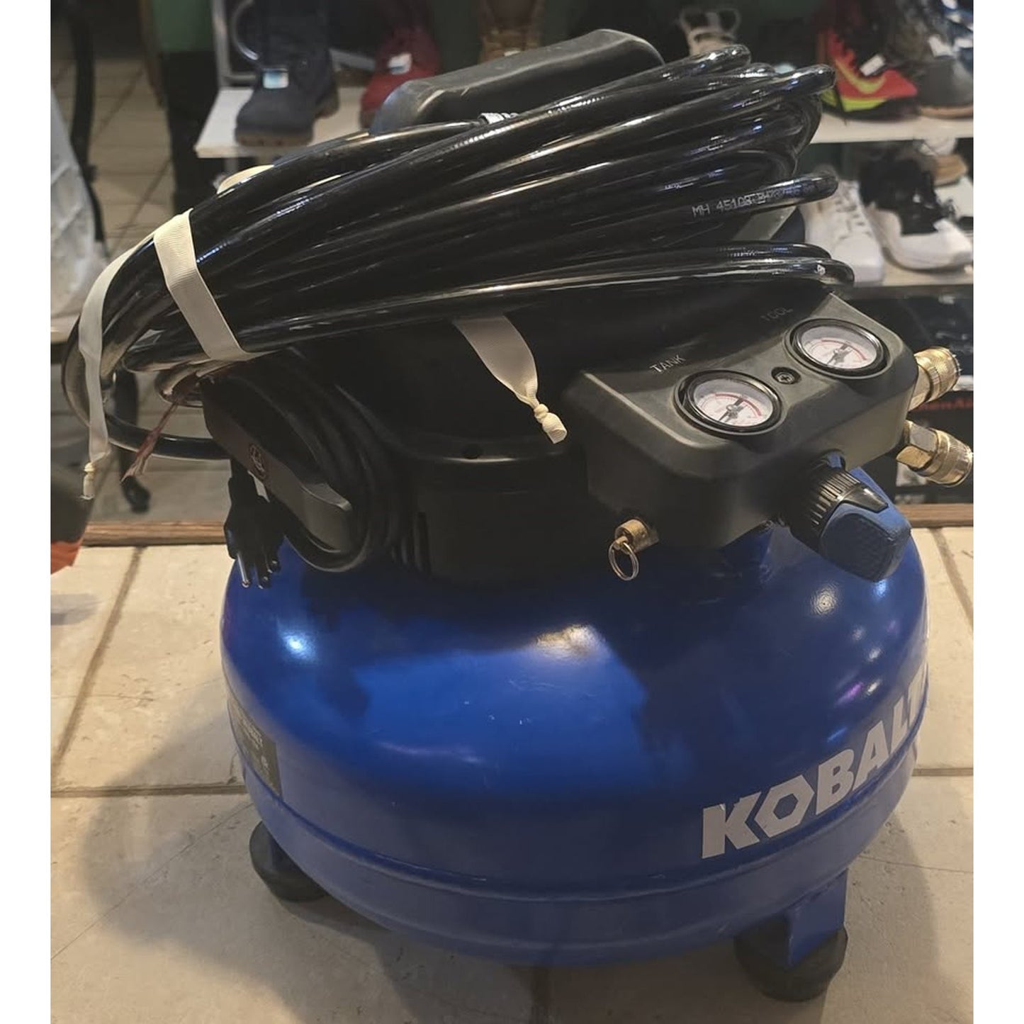 Kobalt 6-Gallon Portable Electric 150 PSI Pancake Air Compressor / 02106410 /