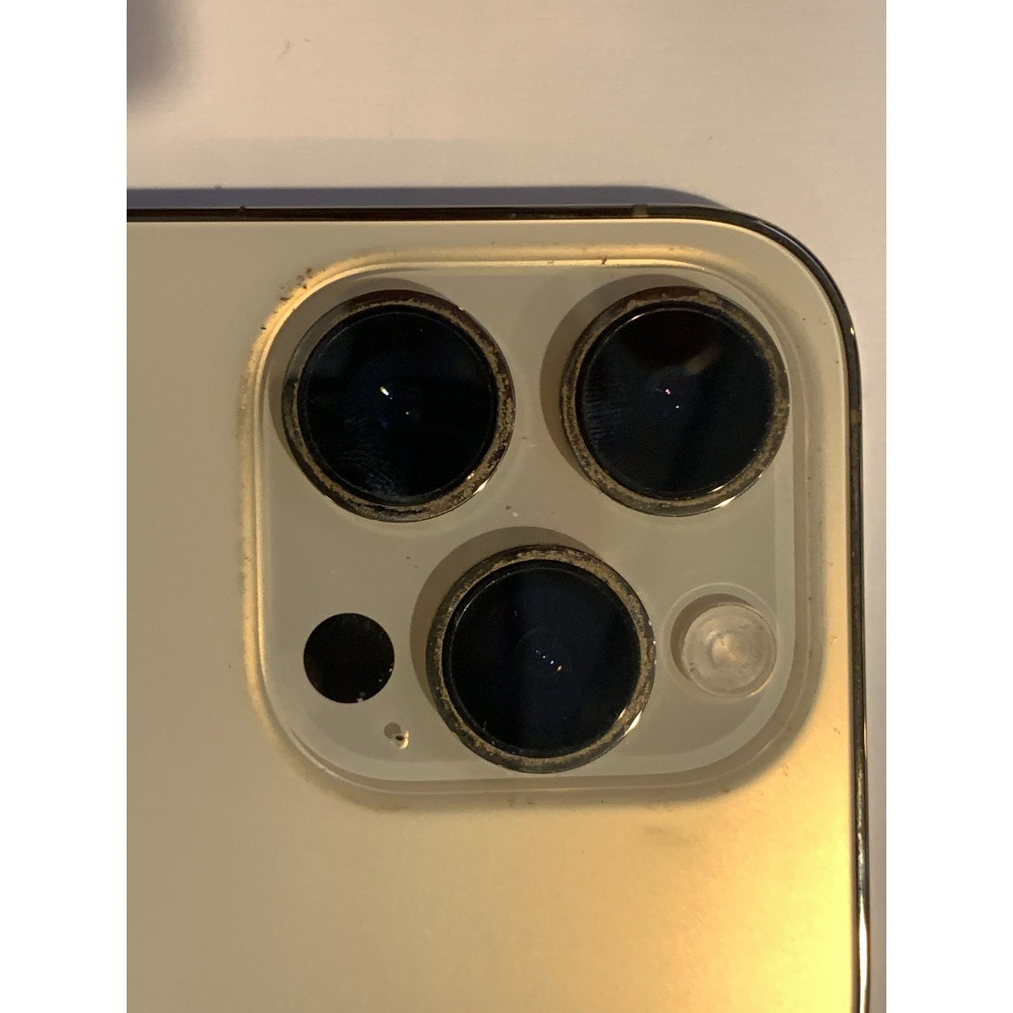 Apple iPhone 14 Pro - 256GB White Unlocked A2650