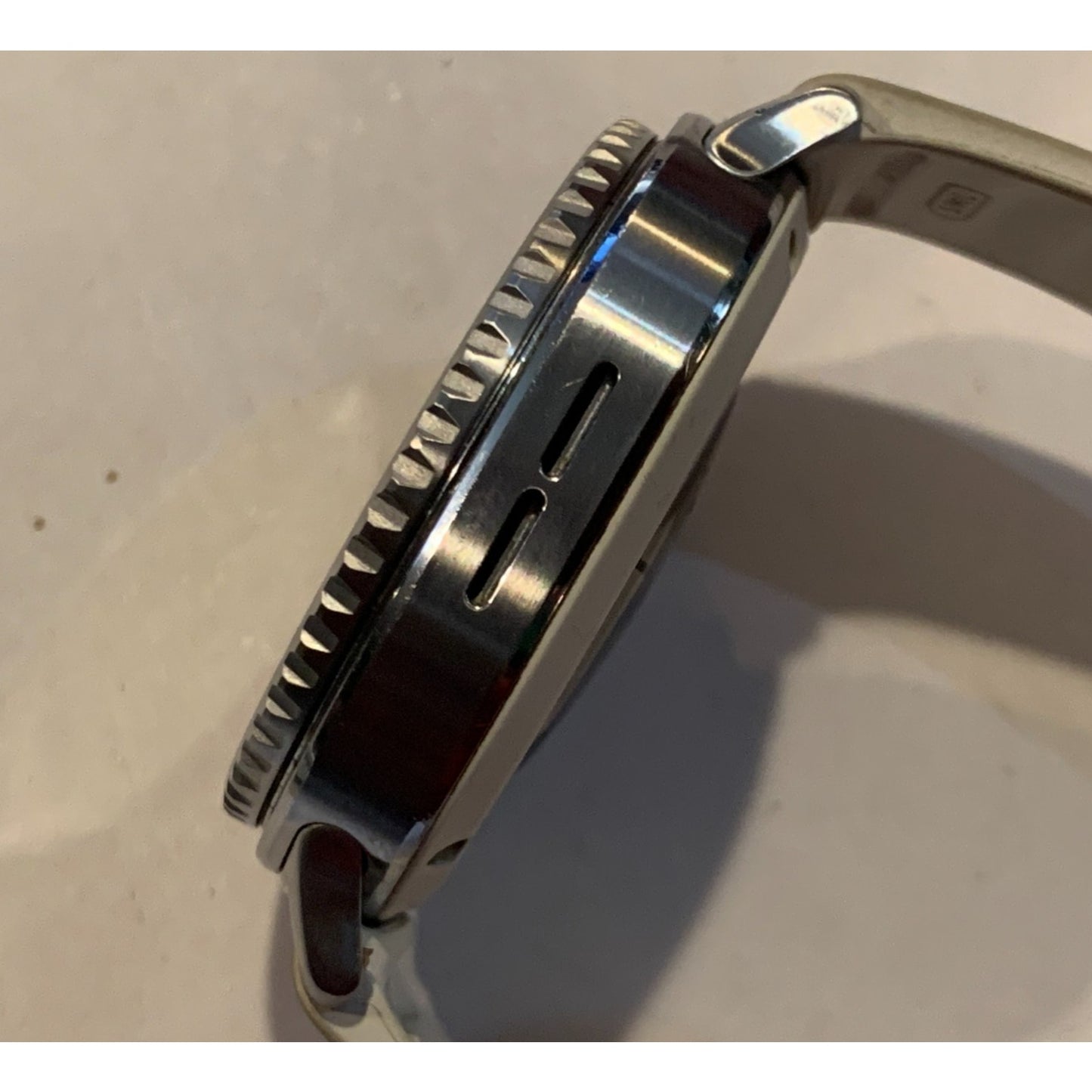 Unlocked Samsung Galaxy Watch8 Classic Armor Aluminum SM-L505U