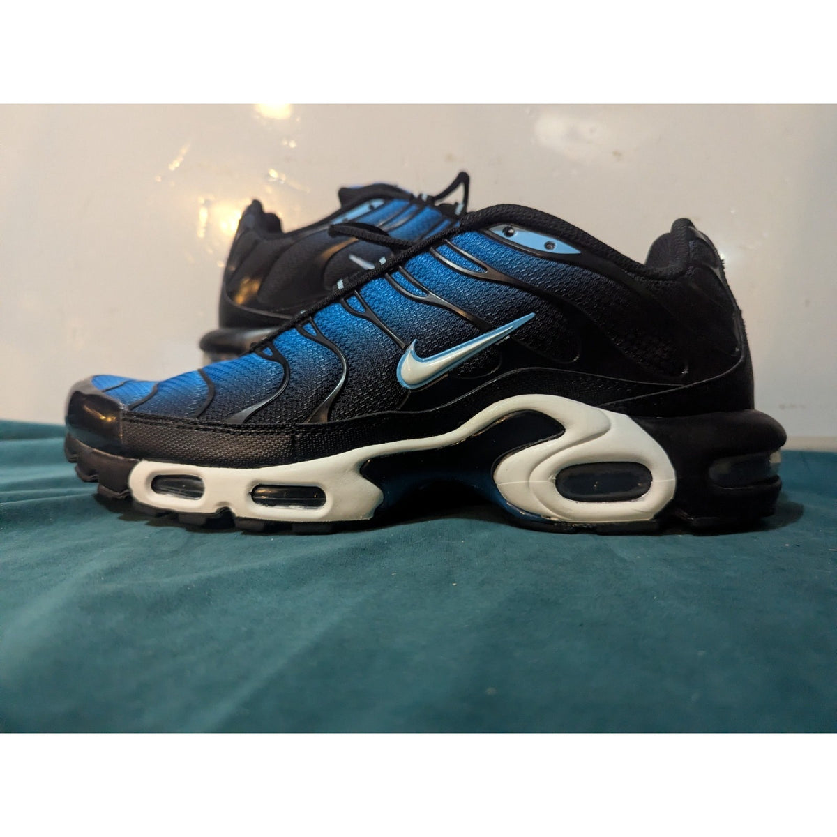 Nike Air Max Plus Aquarius Blue DM0032402 Size 10.5 Mens