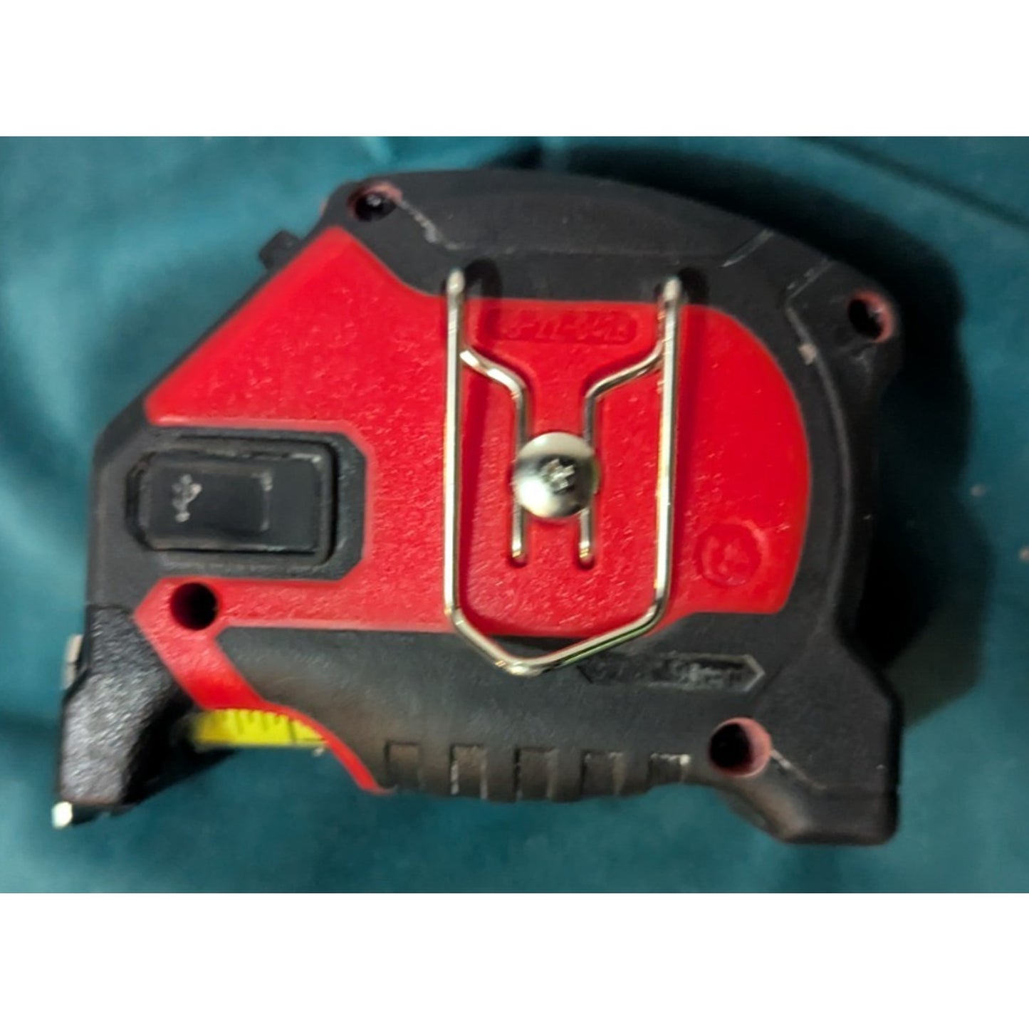 Milwaukee 48-22-0428 25Ft Wide Blade Tape Measure