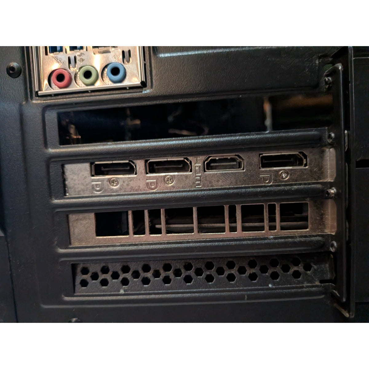 Custom Gaming Desktop Ryzen 5-1600 / GTX 1660 Ventus 6GB / 512SSD / 16Ram