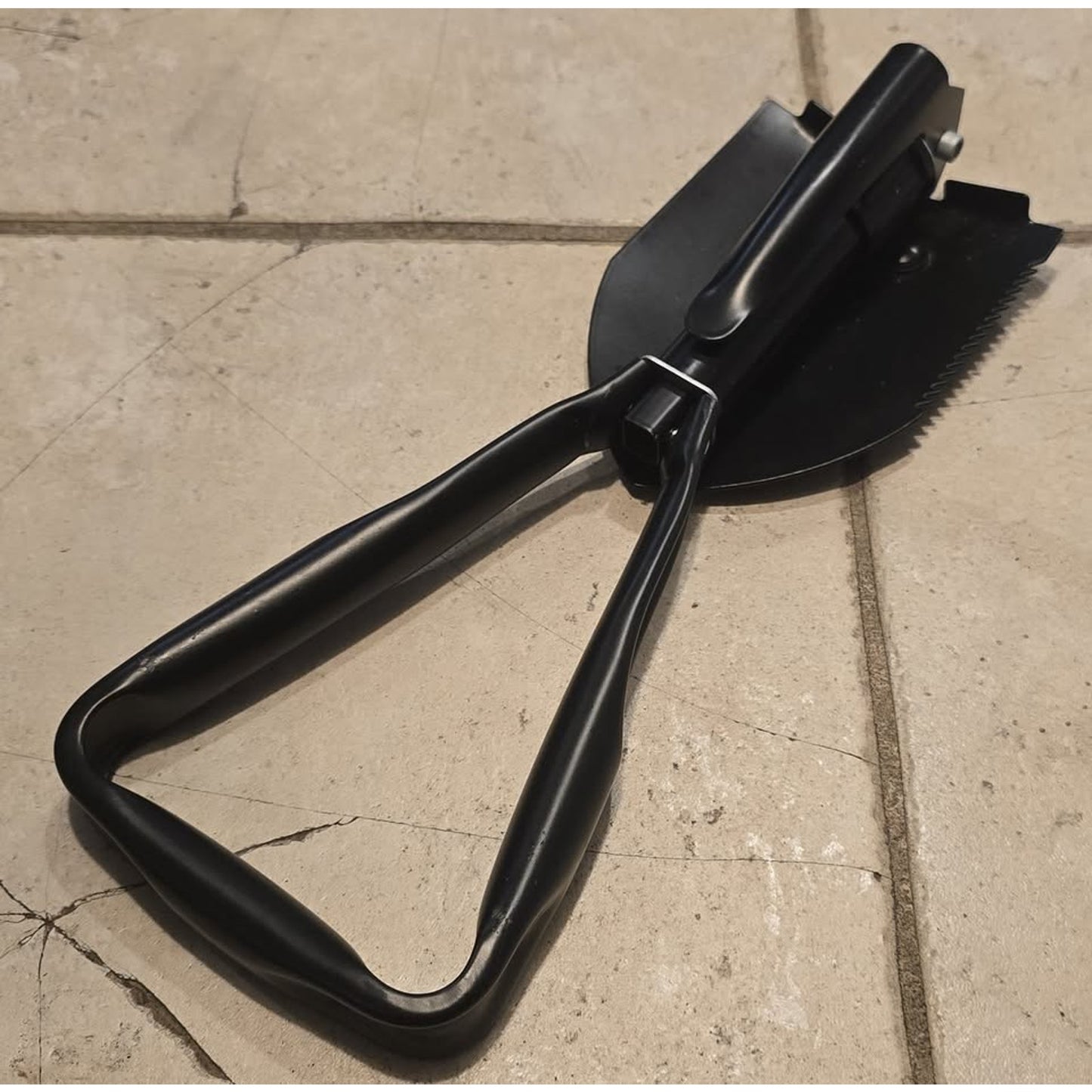 Collapsible Shovel Pickaxe