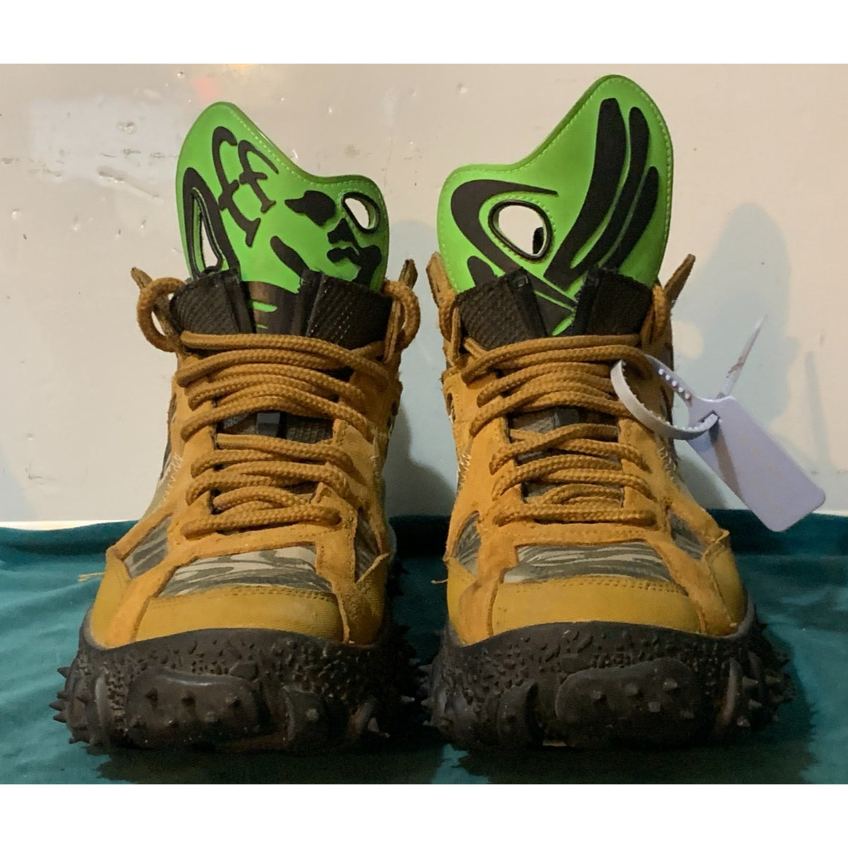 Off-White × Nike Air Terra Forma Wheat and Green Strike DQ1615-700 Men's US 10.5