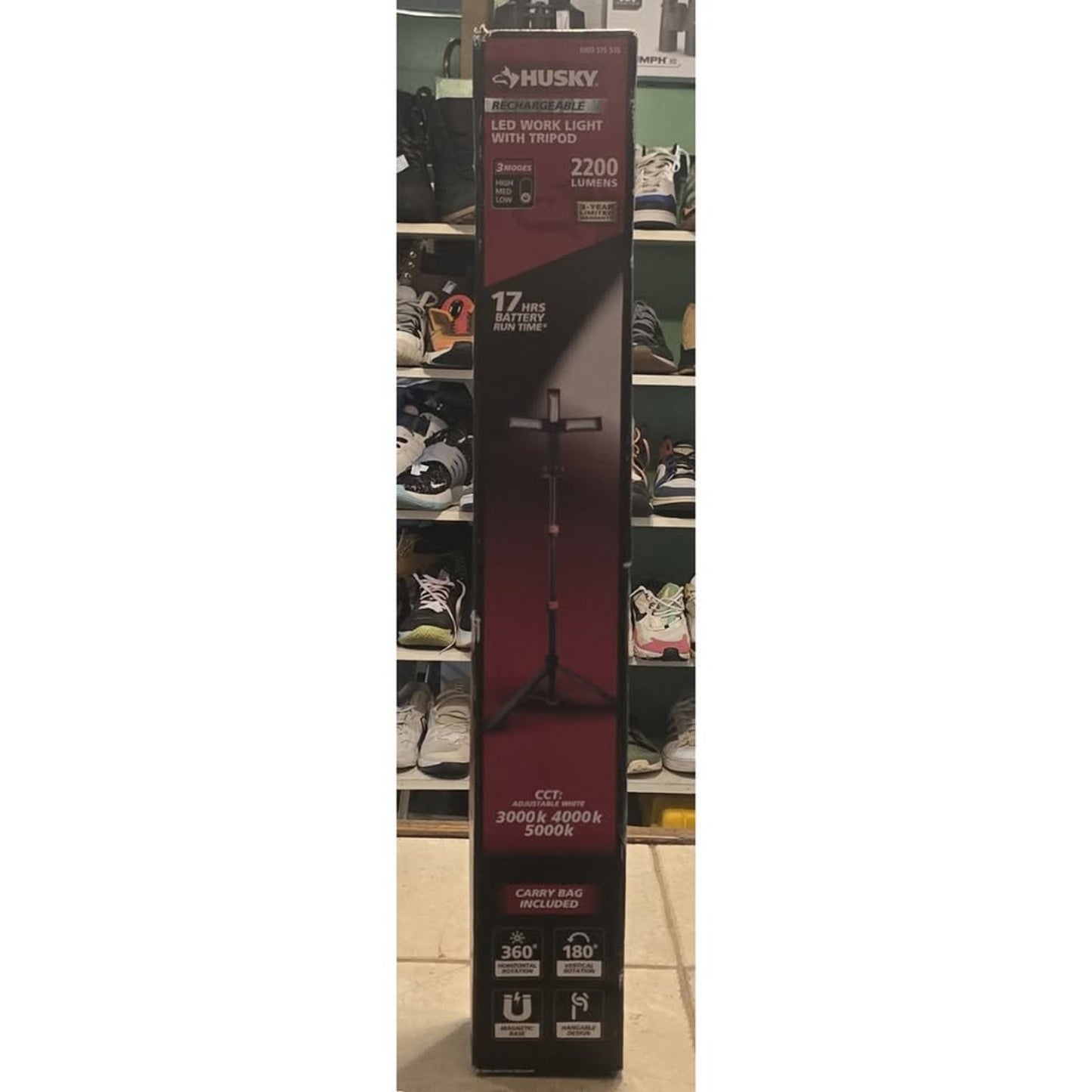 Husky rechargeable LED work light w/Tripod 2200 lumens 1009 515 536