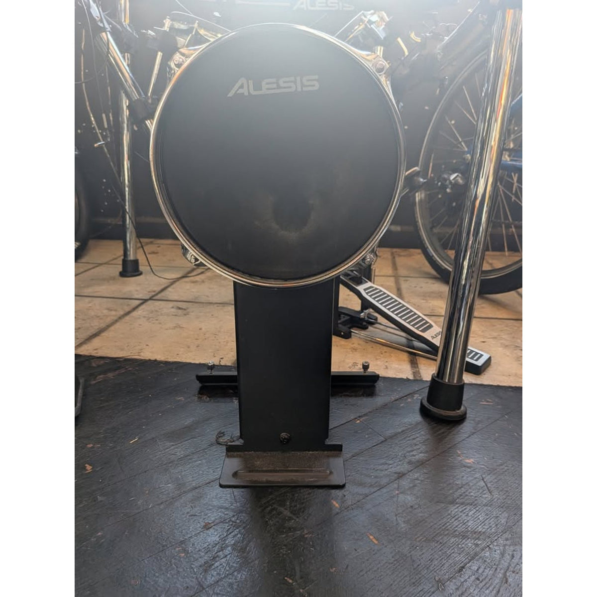Alesis 8-Piece Command Mesh Electronic Drum Kit / COMMANDMESHKIT