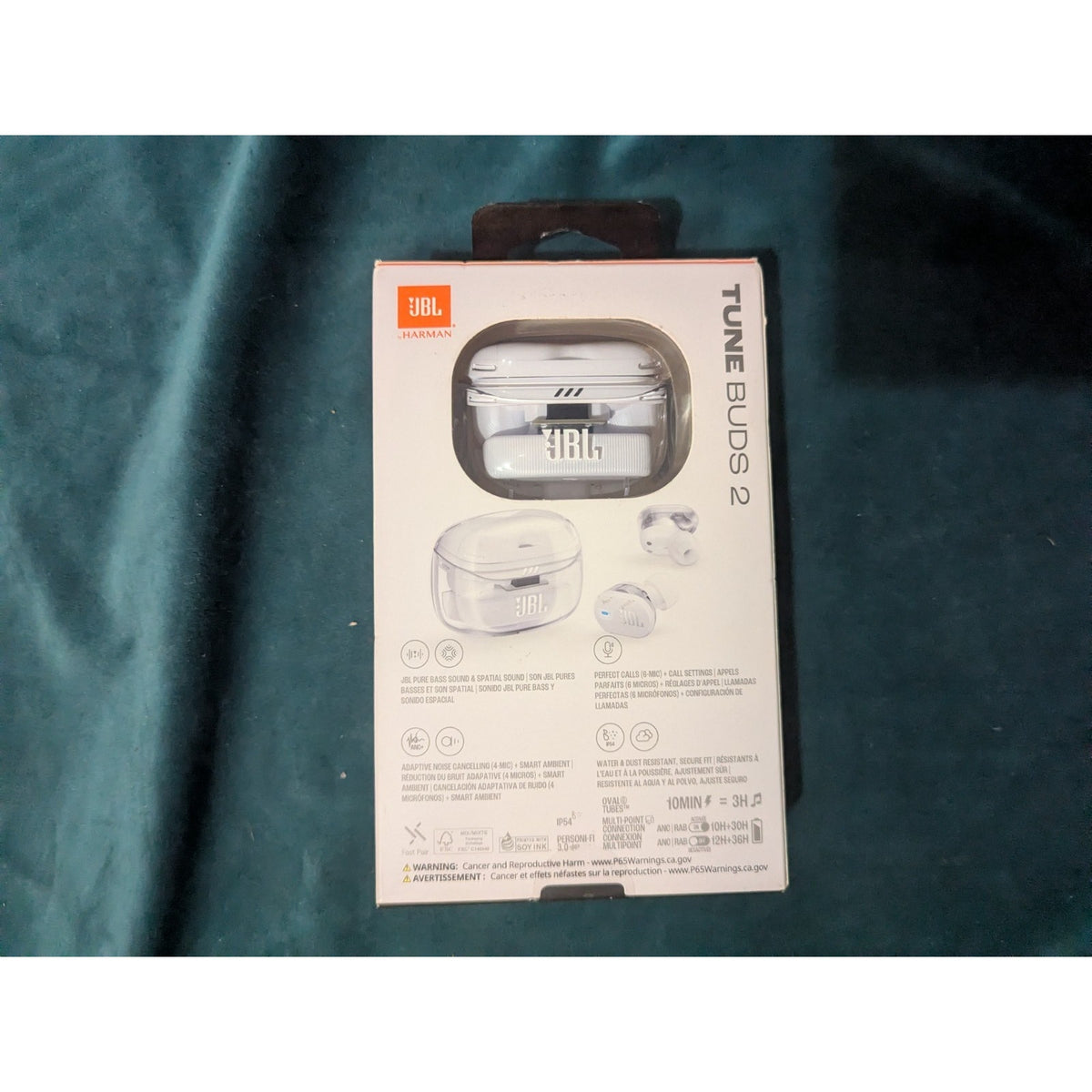 JBL Tune Buds 2 Wireless Headphoes - White