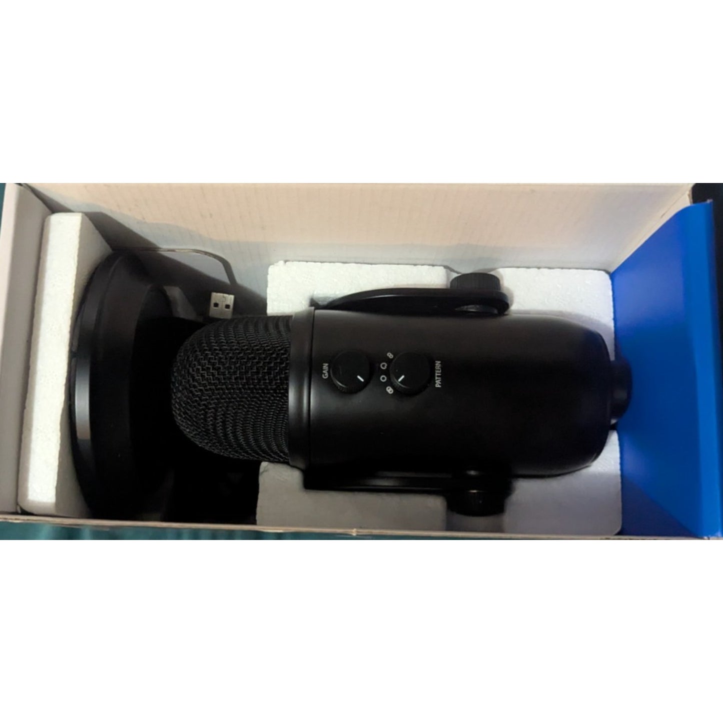 Logitech Blue Yeti USB Premium Multi-Pattern USB Microphone