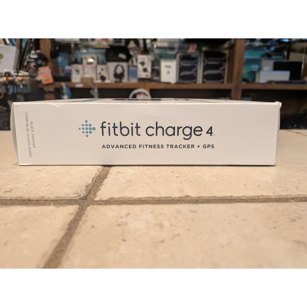 Fitbit Charge 4 Fitness Tracker /Black/