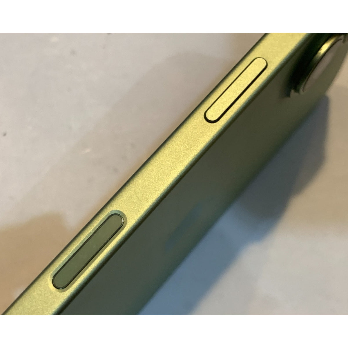 Apple iPhone 17 - 256GB - Lime (Unlocked) - A3258