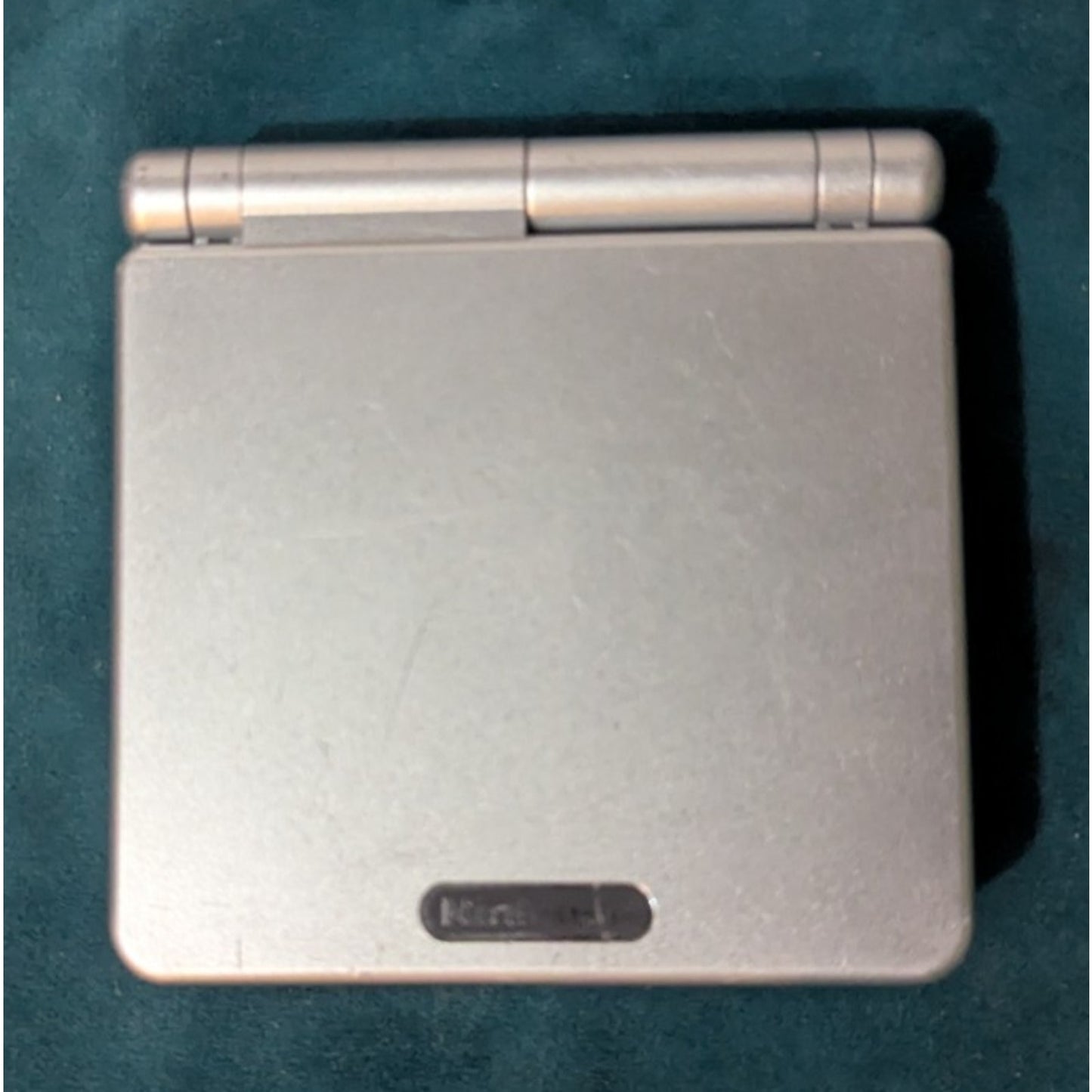 Nintendo Game Boy Advance SP